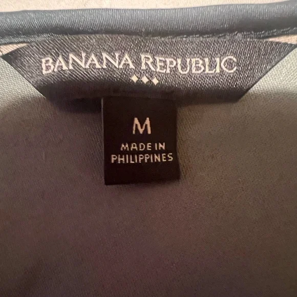 Banana Republic deep green velvet camisole ! - Picture 3 of 3